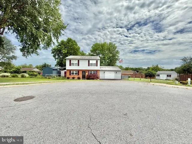 12 Rogers Cir, Newark, DE 19702 - #2
