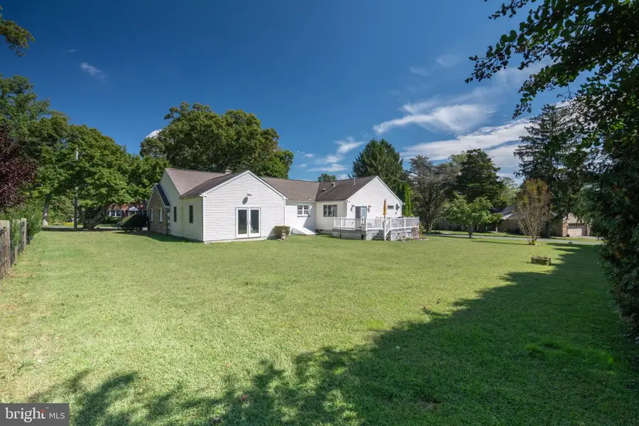 510 W Clearview Ave, Wilmington, DE 19809 - #3