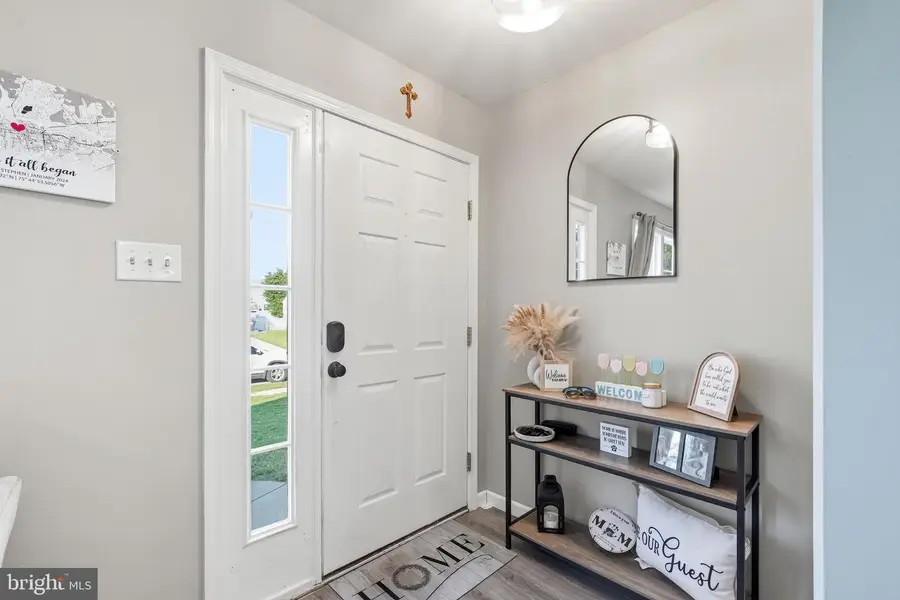10 W Violette Dr, New Castle, DE 19720 - #3