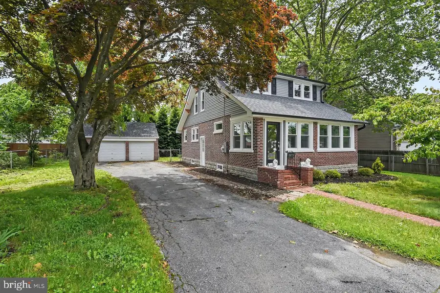 6 Woodrow Ave, Wilmington, DE 19803 - #2