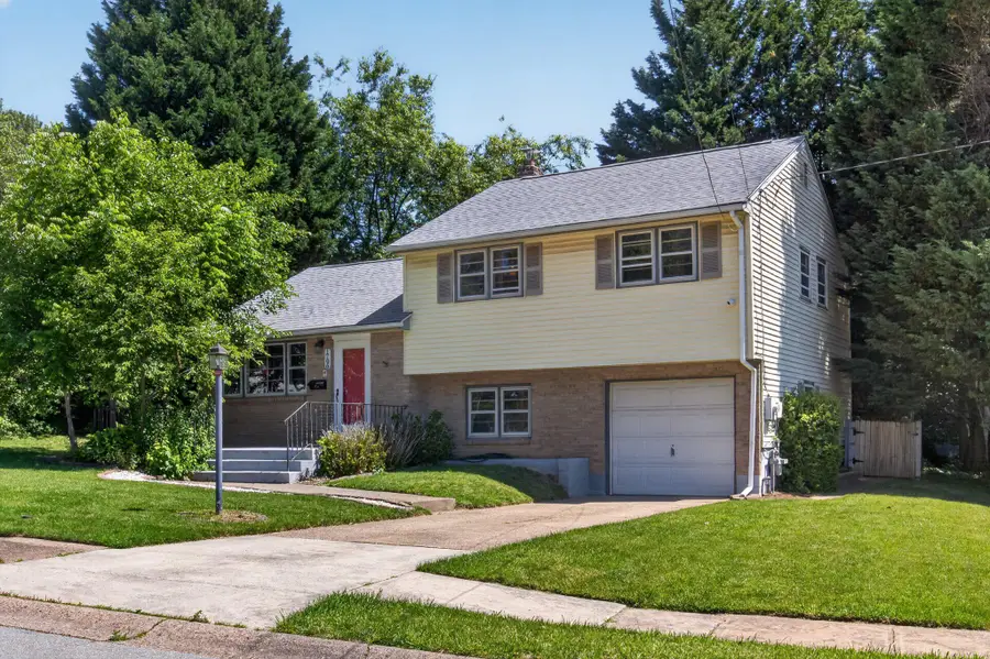 1706 Pennrock Rd, Wilmington, DE 19809 - #2