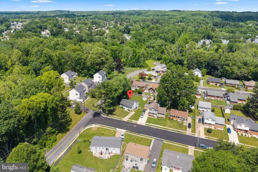 2 Spring Lake Dr, Newark, DE 19711 - #2