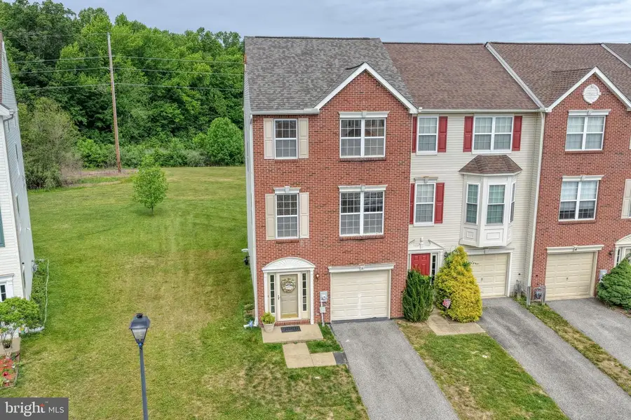 8 Dolmen Ln, Bear, DE 19701 - #2