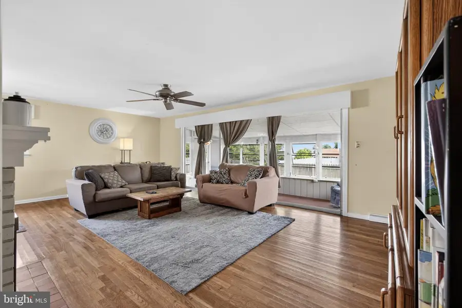 11 Colesbery Dr, New Castle, DE 19720 - #3