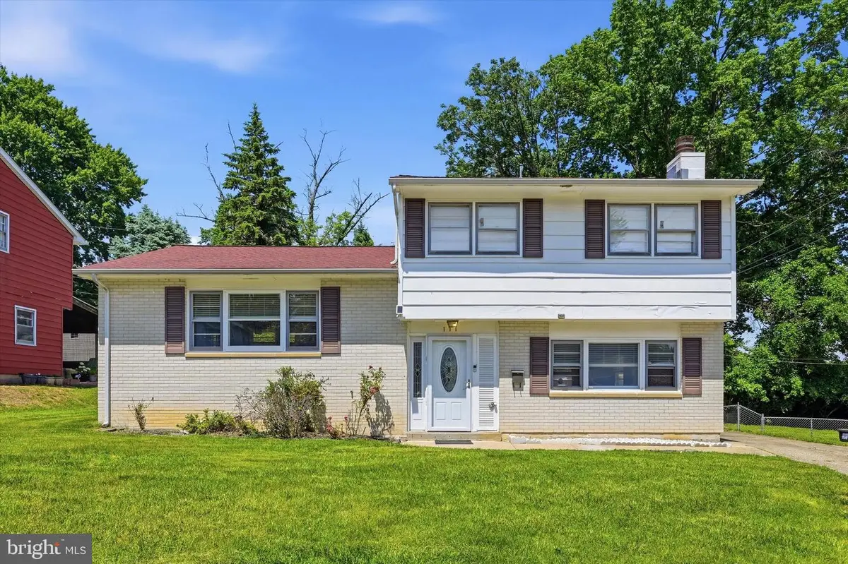 111 Wentworth Dr, Claymont, DE 19703 - #1