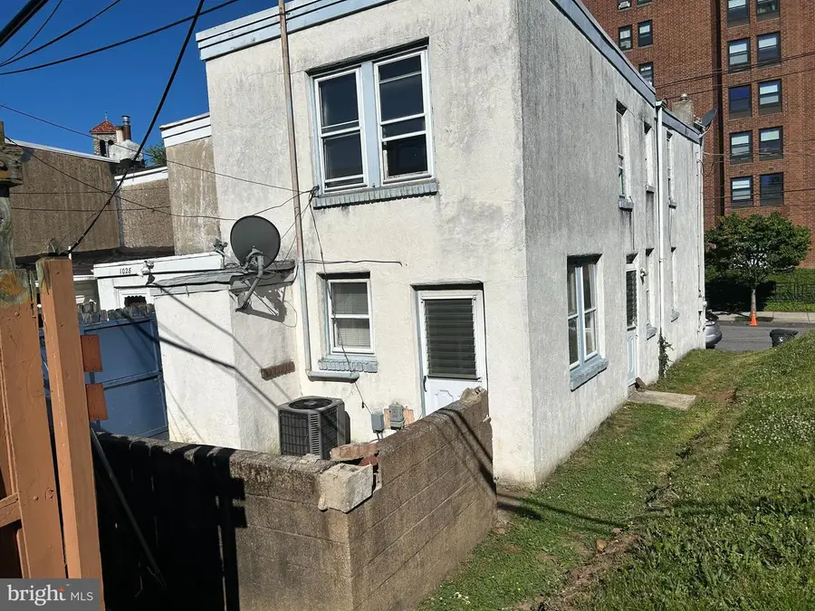 1030 N Dupont St, Wilmington, DE 19805 - #2