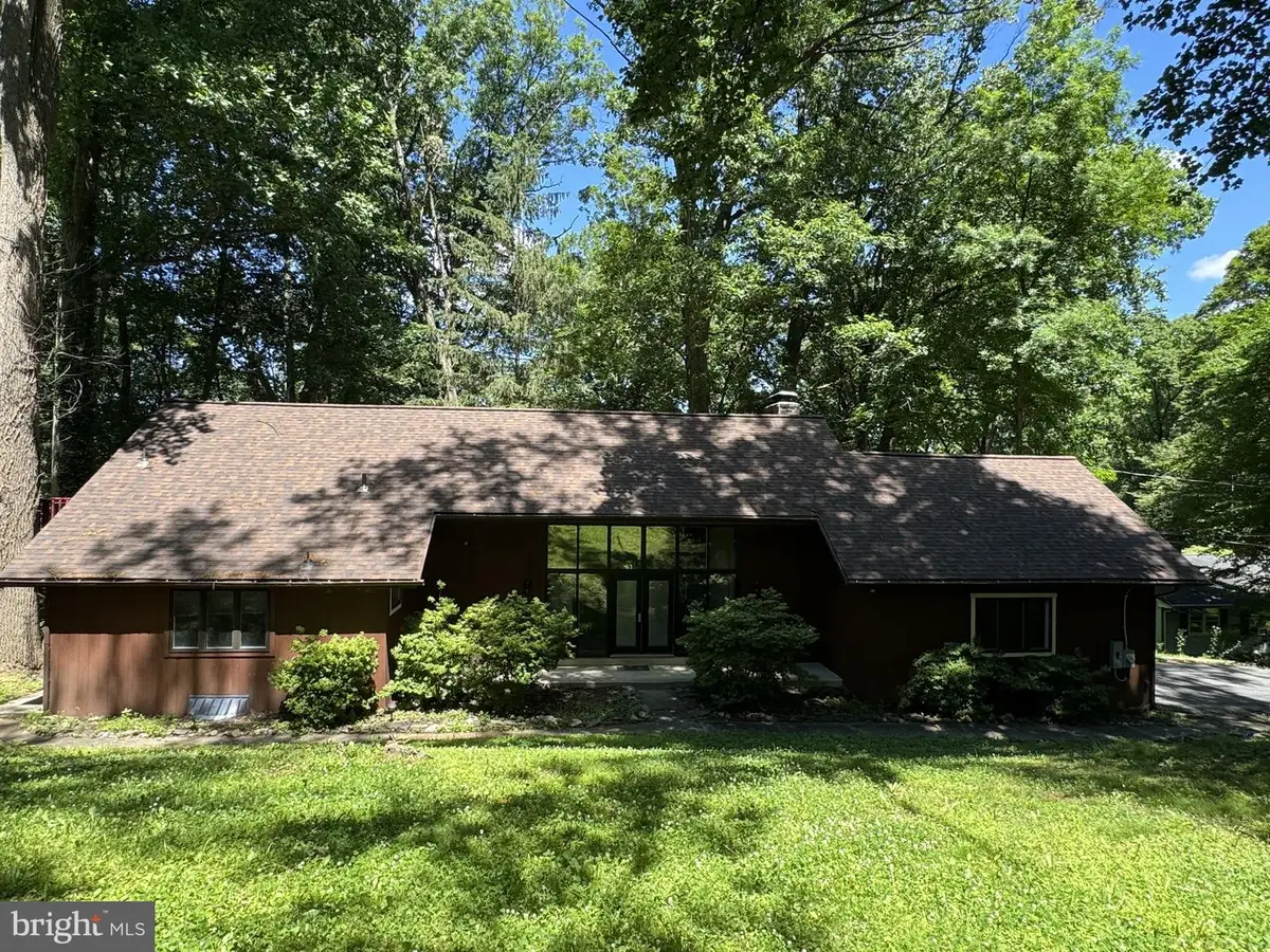 646 Woodview Dr, Hockessin, DE 19707 - #1