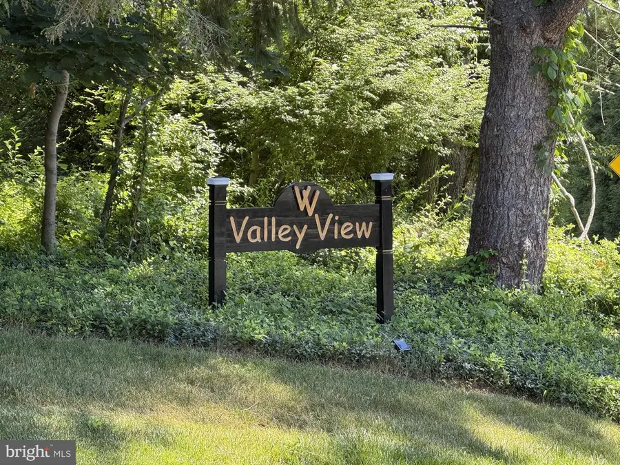 646 Woodview Dr, Hockessin, DE 19707 - #3