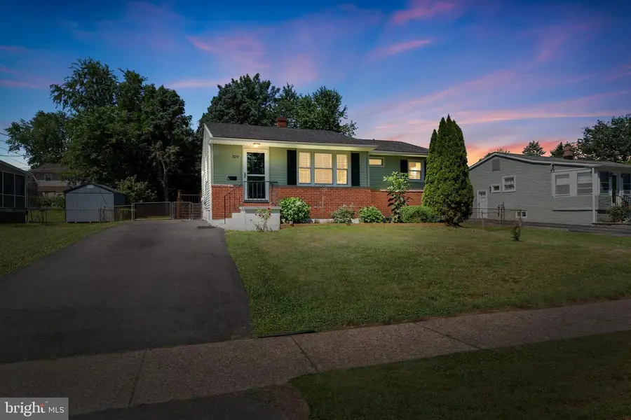 329 Tamara Cir, Newark, DE 19711 - #2