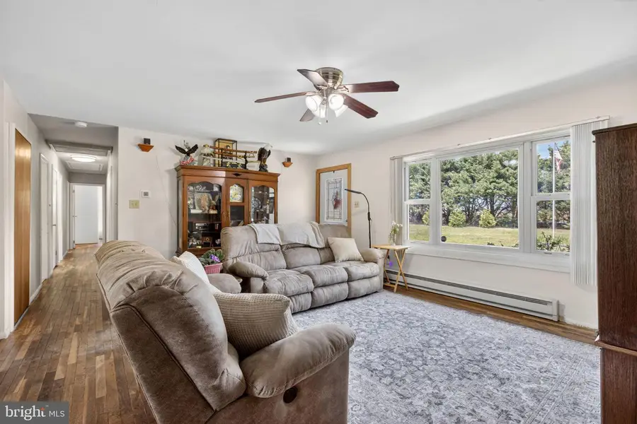 310 Dogtown Rd, Townsend, DE 19734 - #3