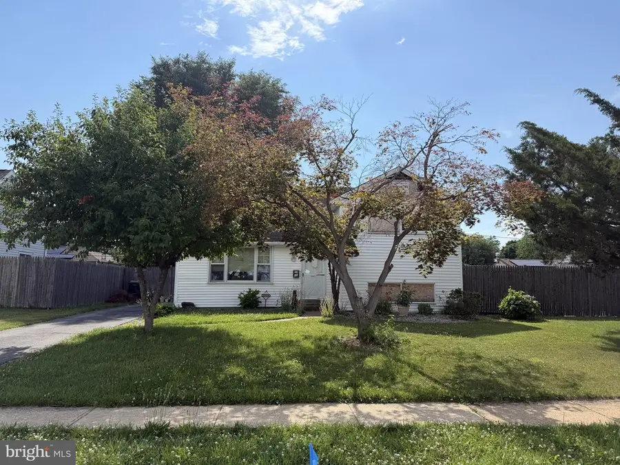 15 Merry Rd, Newark, DE 19713 - #2
