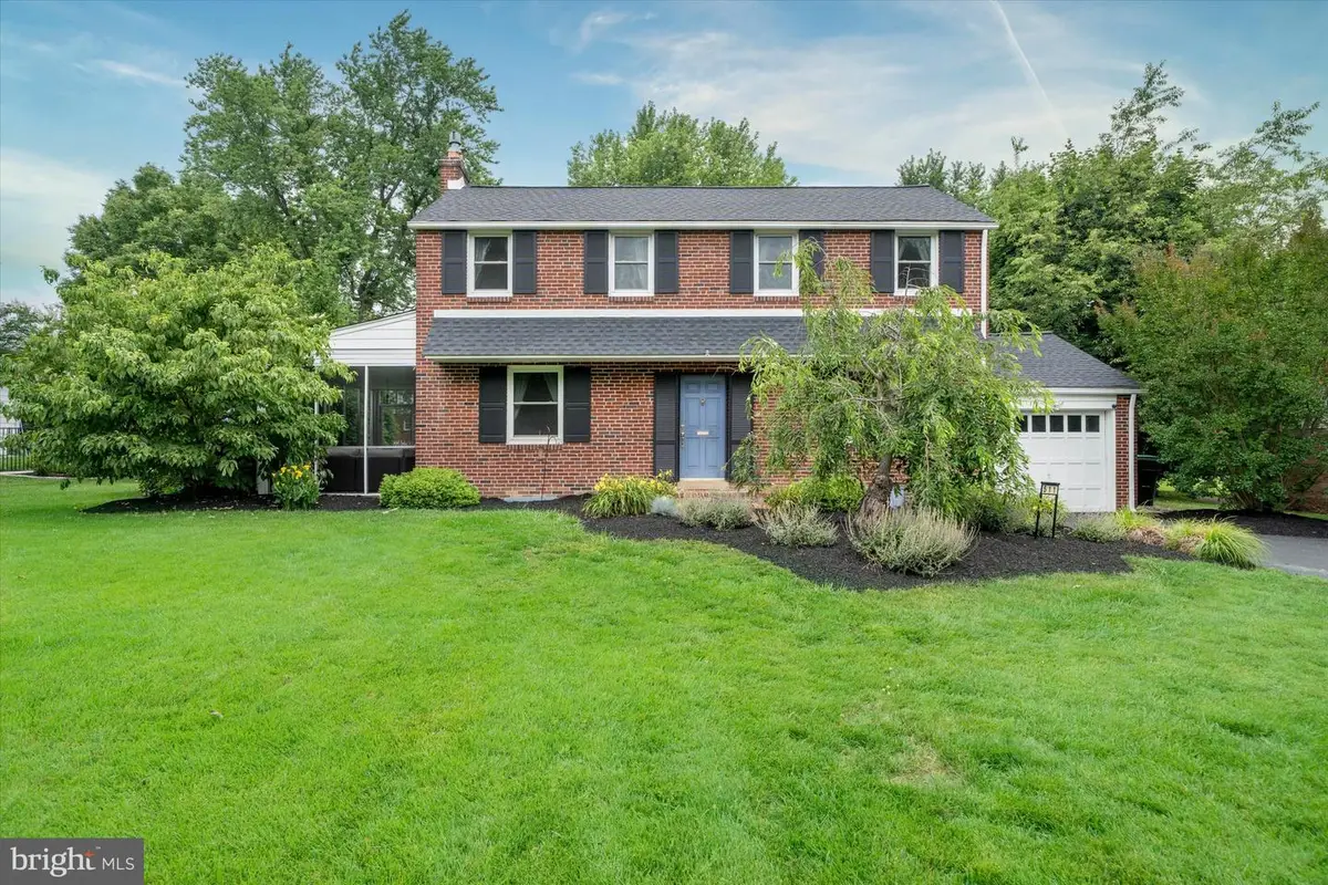 511 Brentwood Dr, Wilmington, DE 19803 - #1