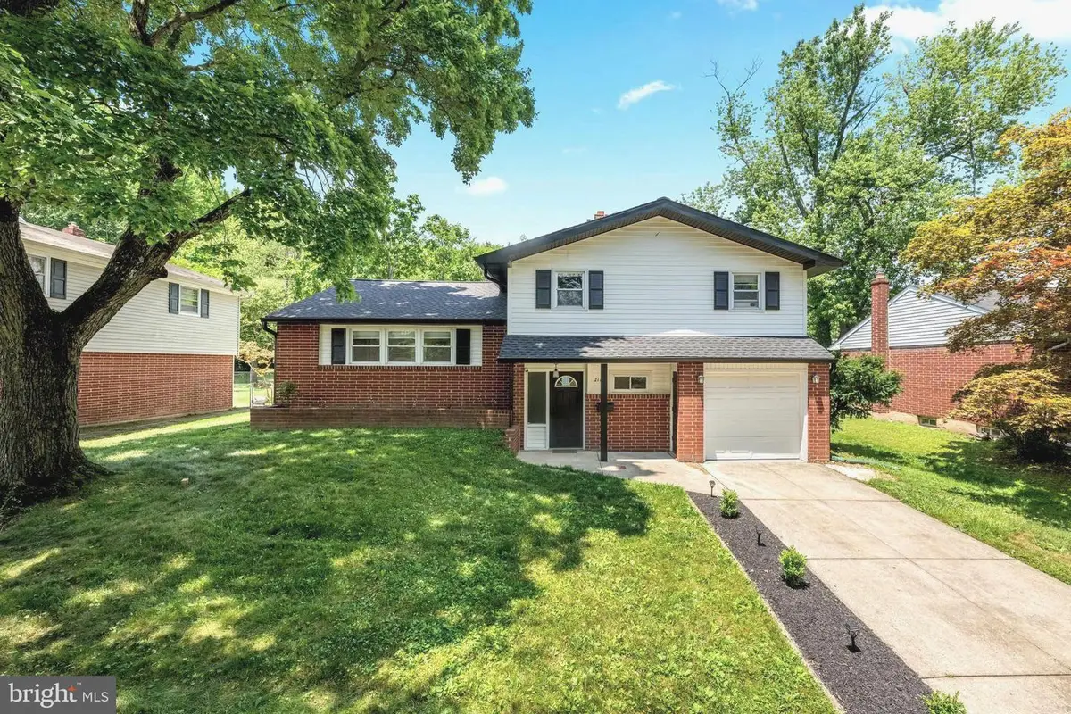 2115 Westminster Dr, Wilmington, DE 19810 - #1