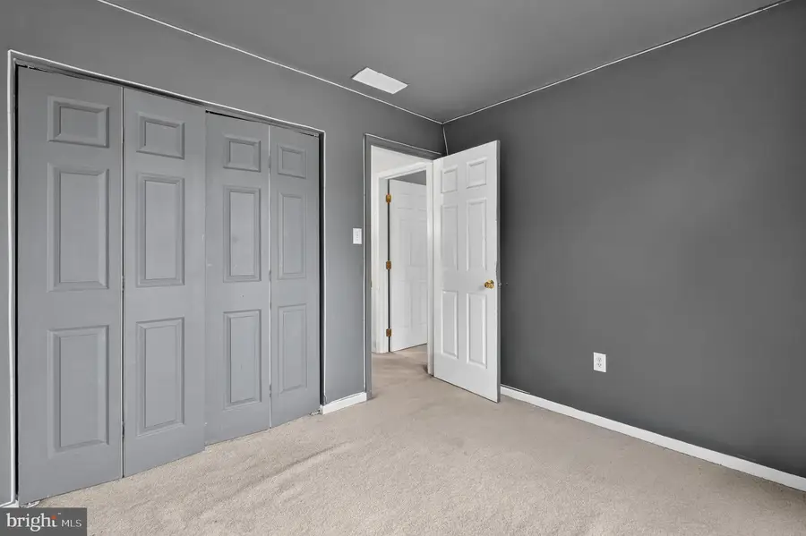 4 Versailles Ct, Newark, DE 19702 - #2
