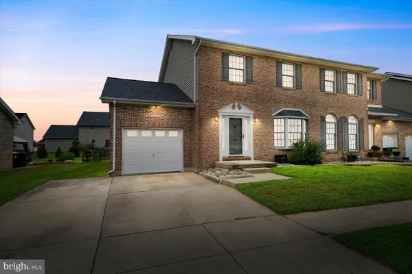 109 Marble House Dr, BEAR, DE 19701