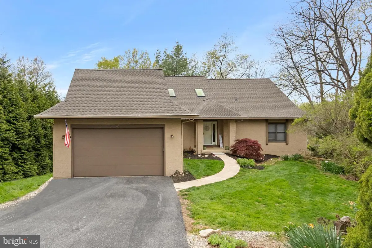 11 Edinburgh Ct, Newark, DE 19711 - #1