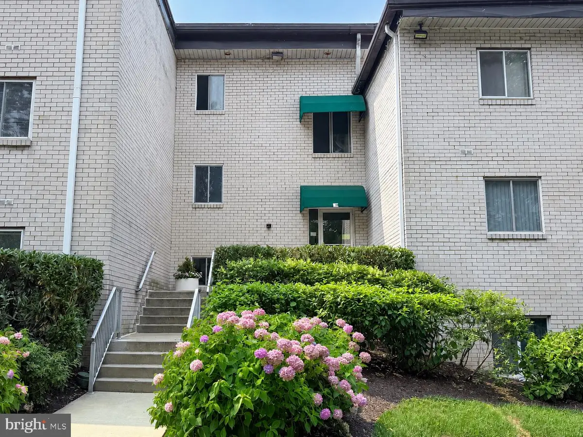 7 Rockford Rd #e2, Wilmington, DE 19806 - #1