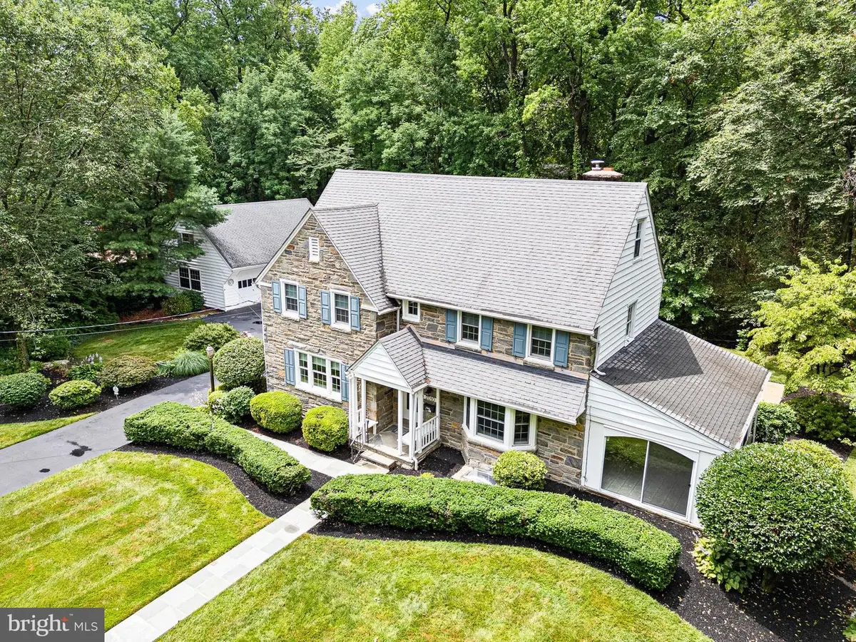 2010 Woodbrook Dr, Wilmington, DE 19810 - #1