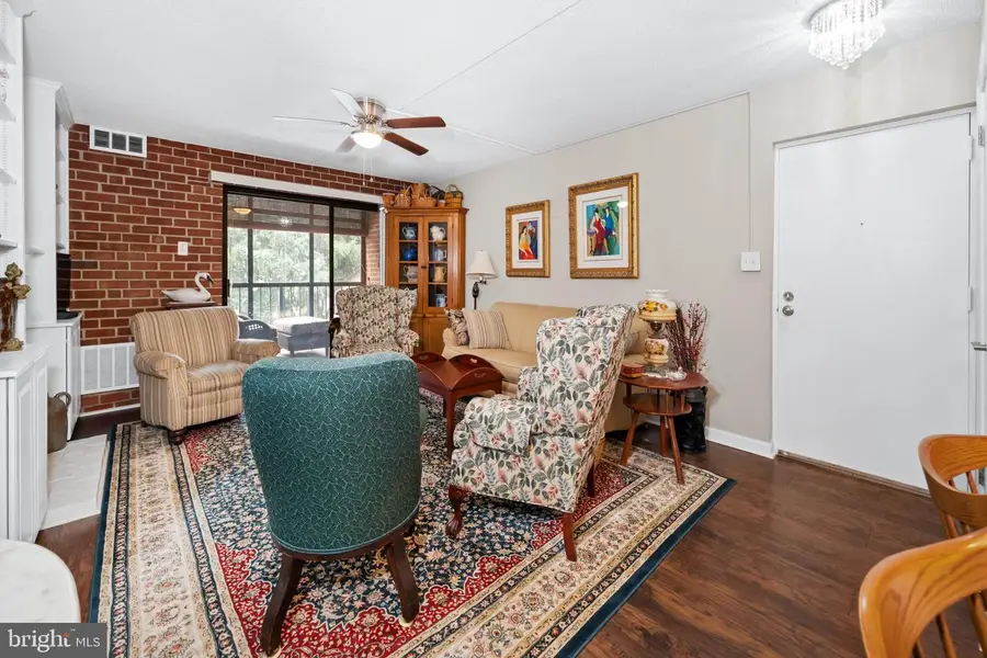 4700 Linden Knoll Dr #425, Wilmington, DE 19808 - #3