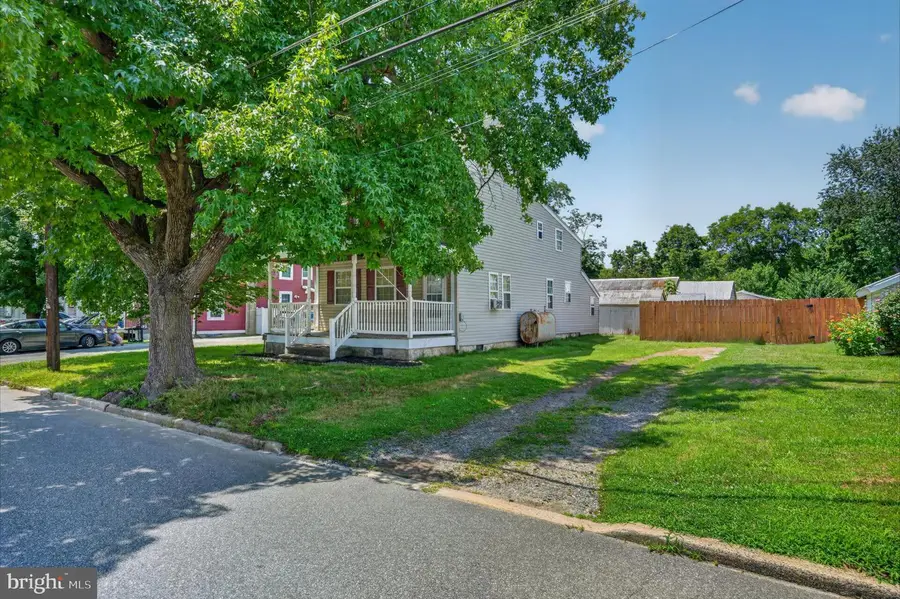 107 S Congress St, Port Penn, DE 19731 - #2
