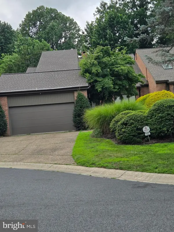 122 Downs Dr, WILMINGTON, DE 19807
