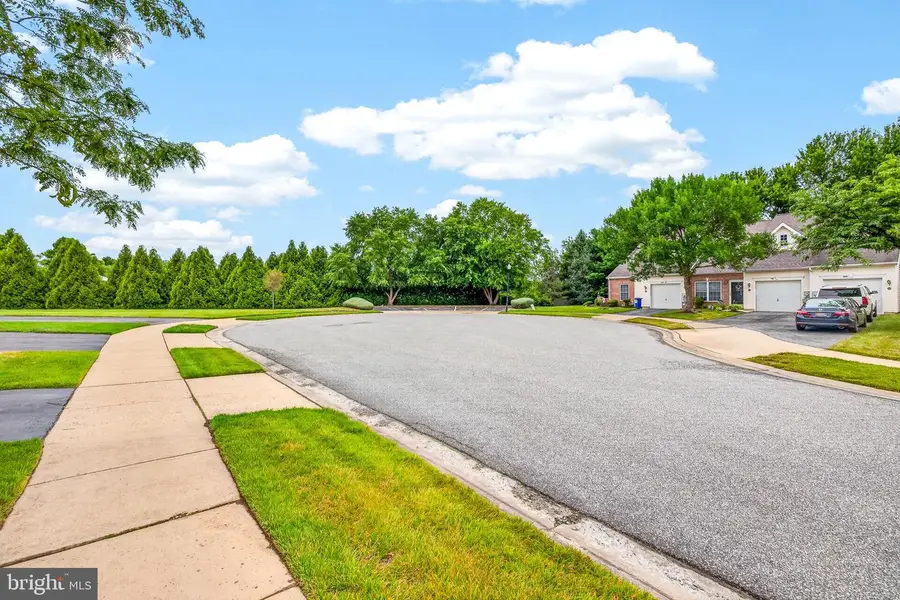 463 Sweetman Dr, Bear, DE 19701 - #2