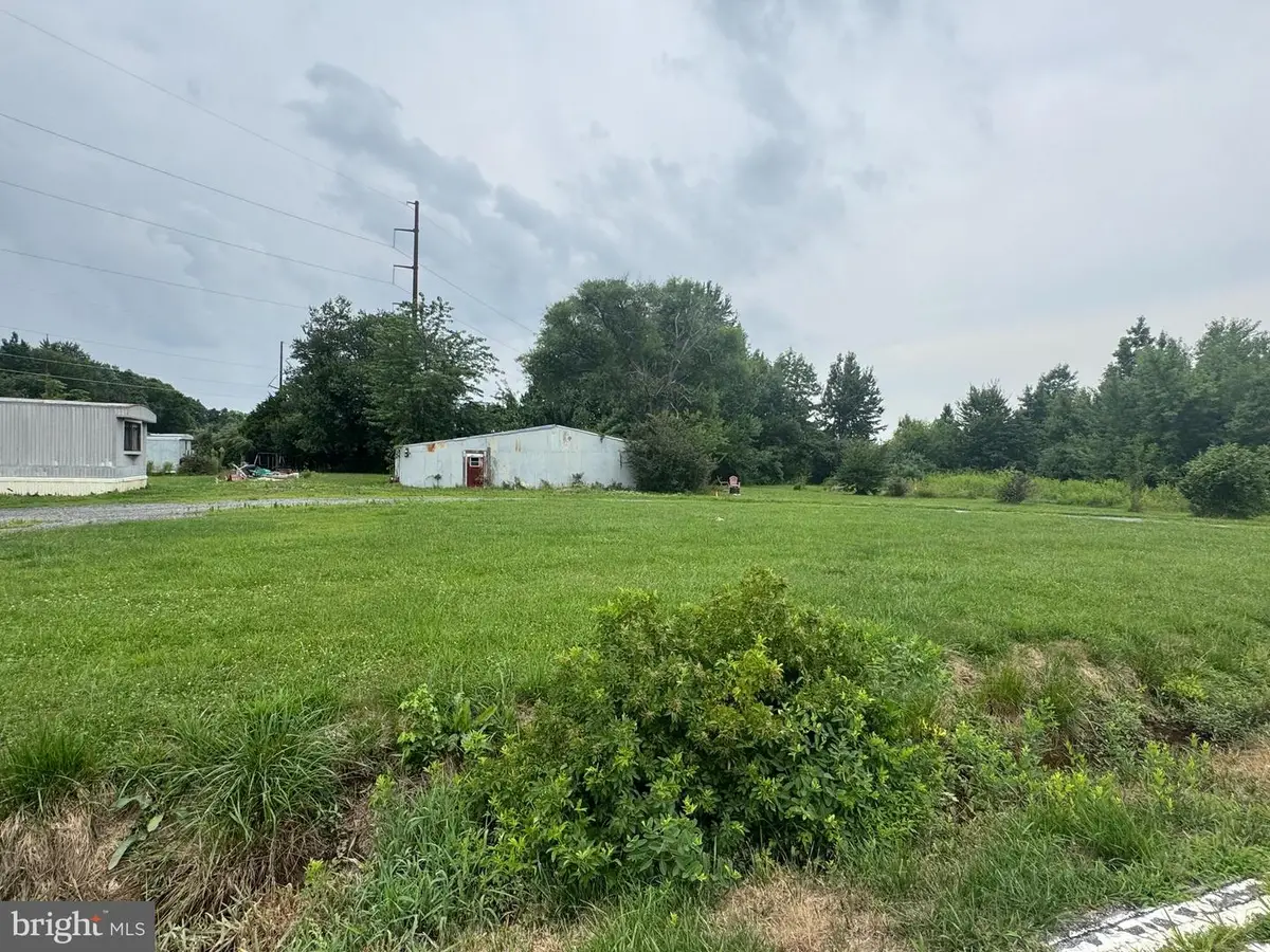576 Flemings Landing Rd, Townsend, DE 19734 - #1