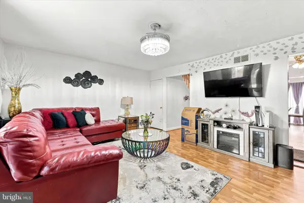 2245 Dickens Ter, NEWARK, DE 19702