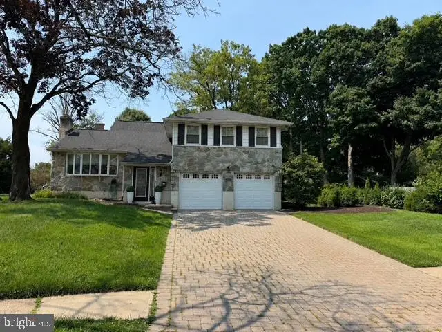 2030 Longcome Dr, Wilmington, DE 19810 - #1