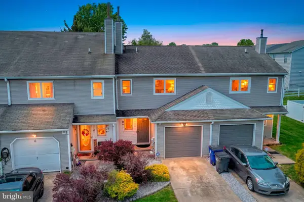 4 S Merriment Dr, NEWARK, DE 19702