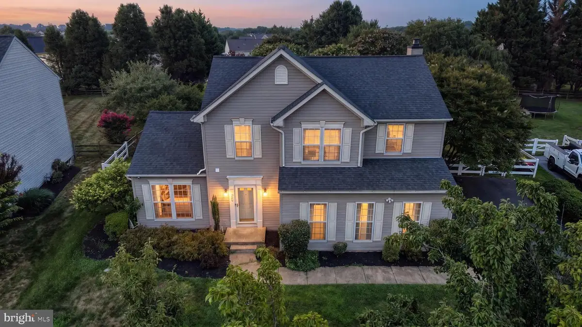 705 Pinewood Dr, Middletown, DE 19709 - #1