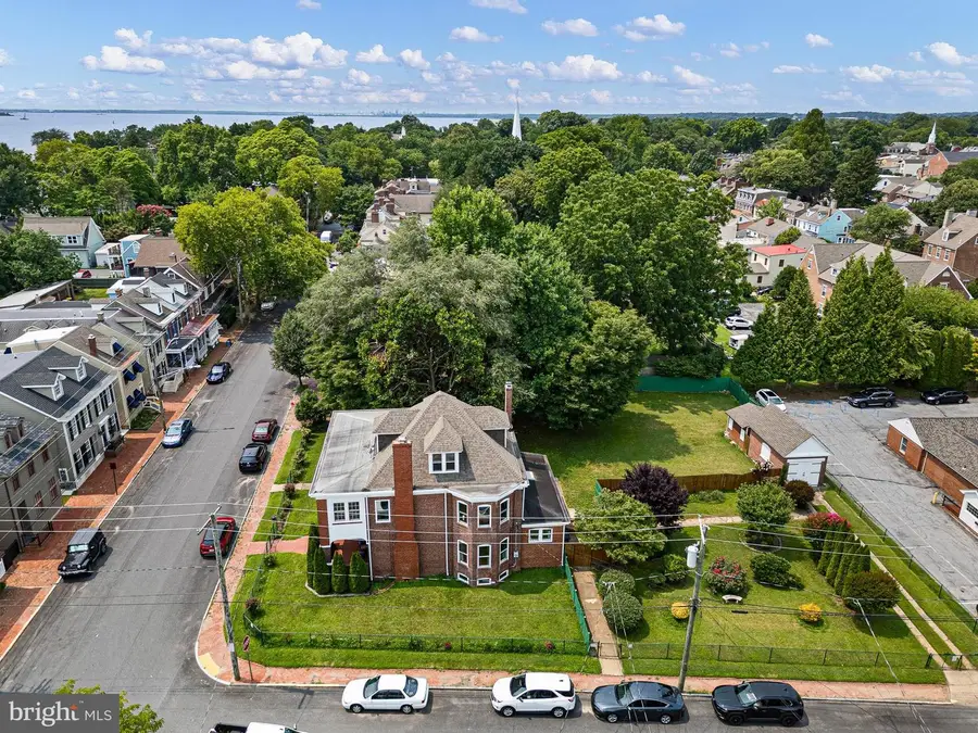 166 E 2nd, New Castle, DE 19720 - #3