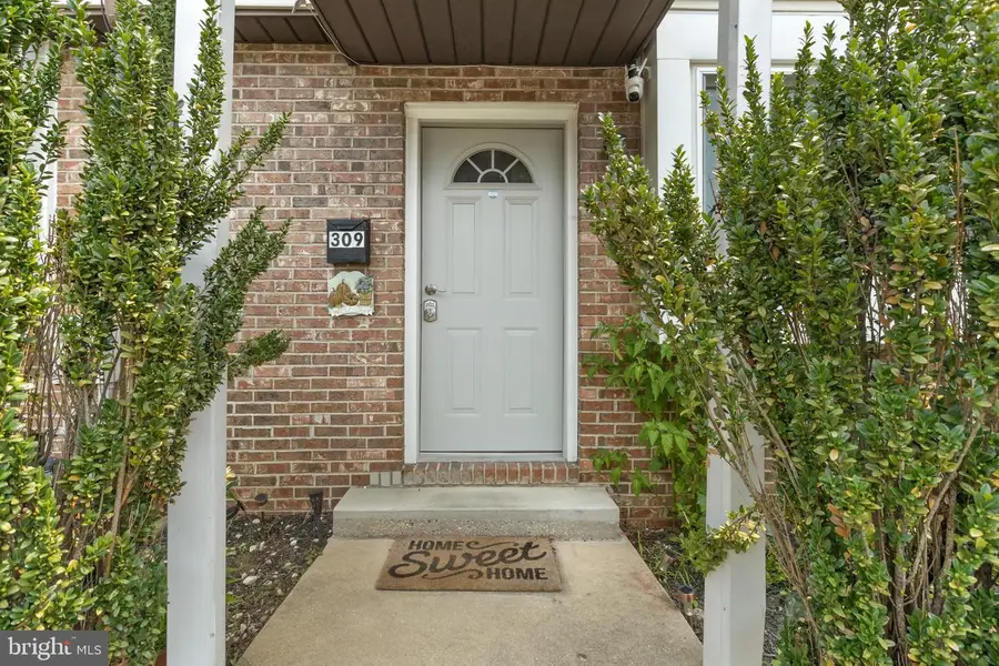309 8th Ave, Wilmington, DE 19805 - #2