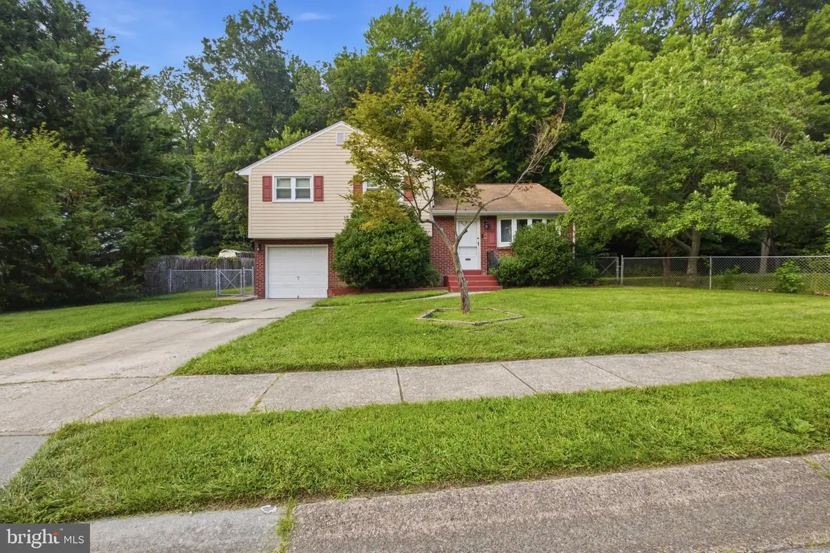 417 Laurel Ave, Wilmington, DE 19809 - #1