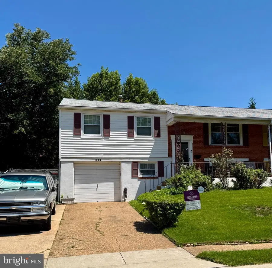 711 Appletree Ct, Claymont, DE 19703 - #2