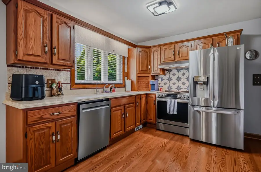 1806 Old Coochs Bridge Rd, Newark, DE 19702 - #2