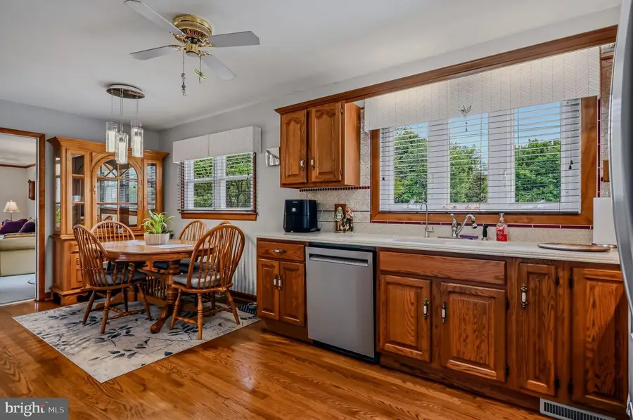 1806 Old Coochs Bridge Rd, Newark, DE 19702 - #3