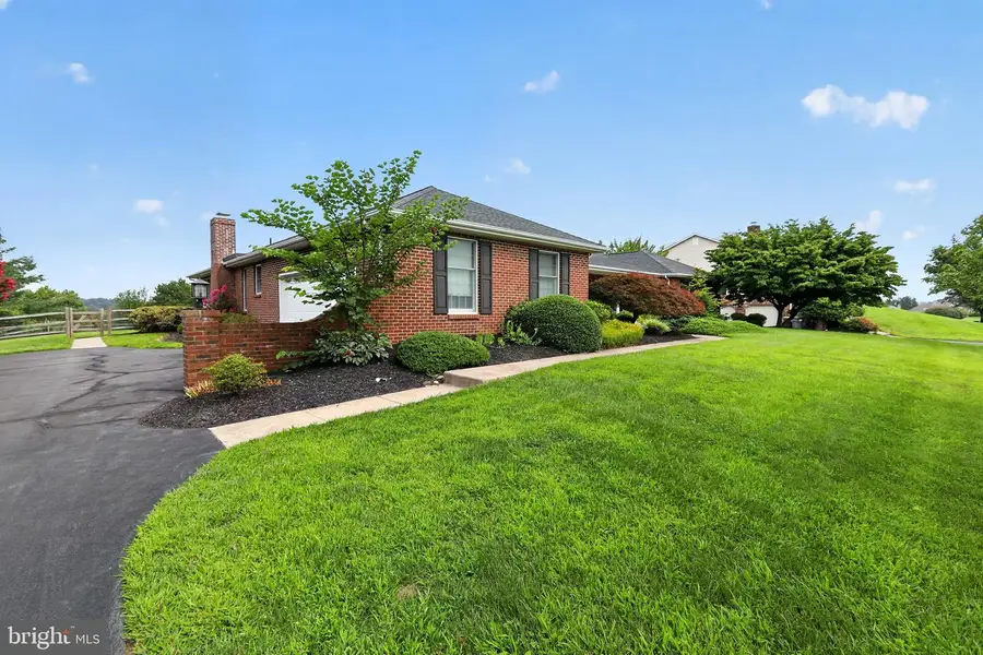 302 Detjen Dr, Hockessin, DE 19707 - #3