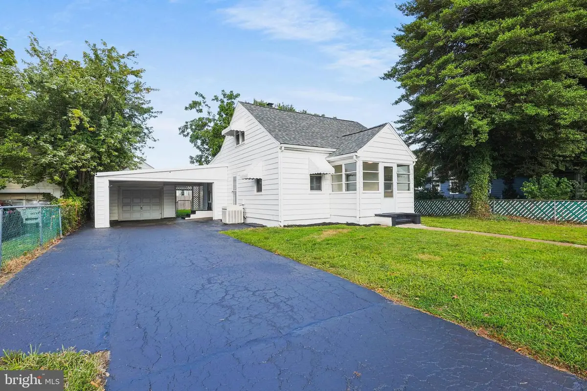 311 Minquadale Blvd, New Castle, DE 19720 - #1