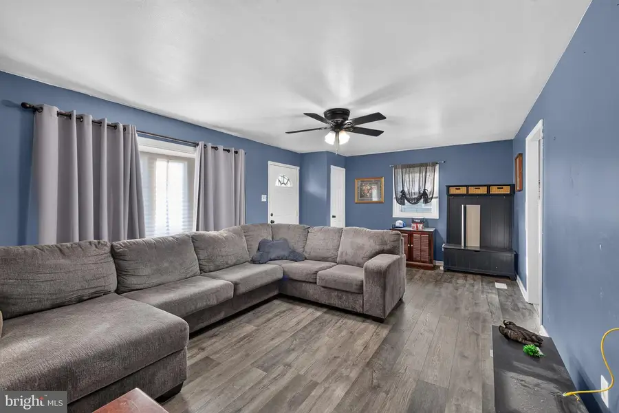 12 Caxton Dr, New Castle, DE 19720 - #2