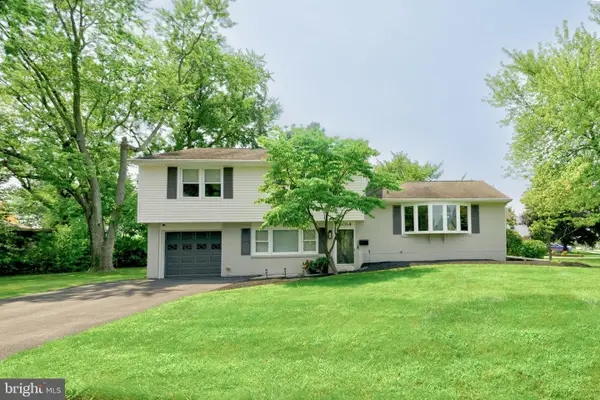 2014 Floral Dr, WILMINGTON, DE 19810