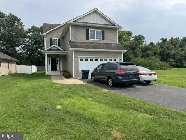 602 Main St, Townsend, DE 19734 - #1