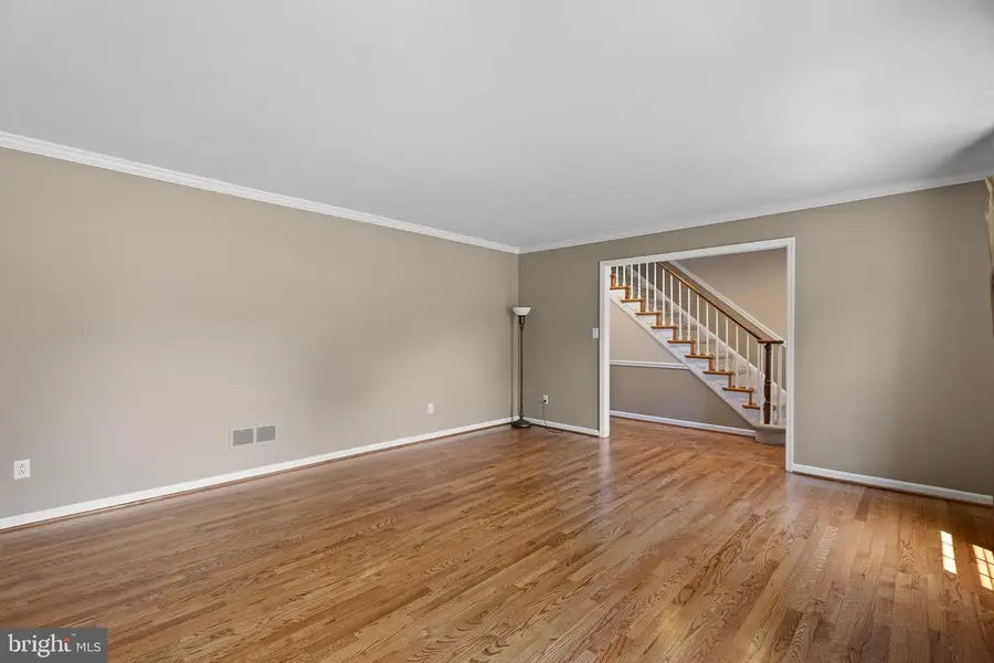205 Clover Dr, Hockessin, DE 19707 - #3