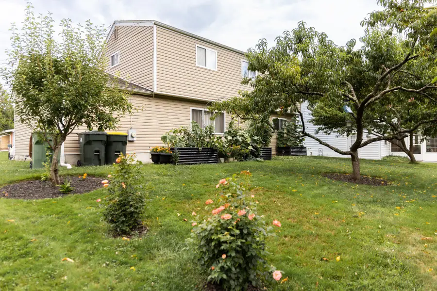 15 Plymouth Dr, Newark, DE 19713 - #3