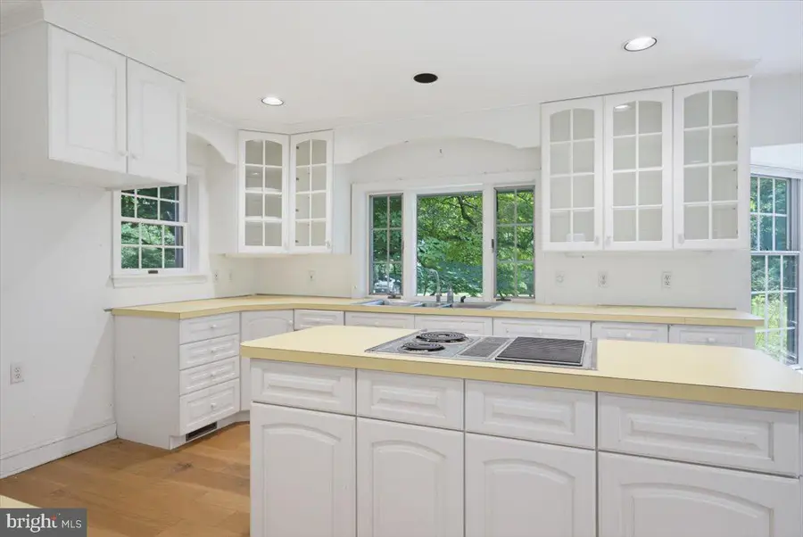 7 Swallow Hill Rd Rd, Wilmington, DE 19807 - #2