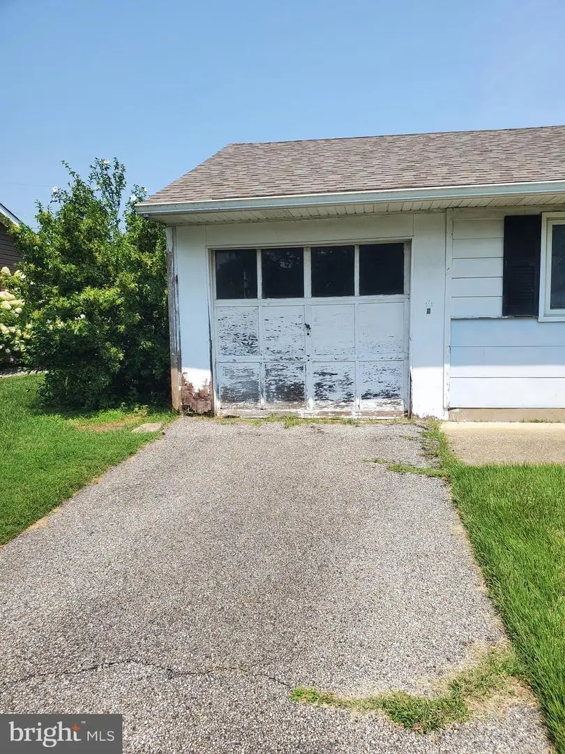 708 Donald Dr, Newark, DE 19713 - #3