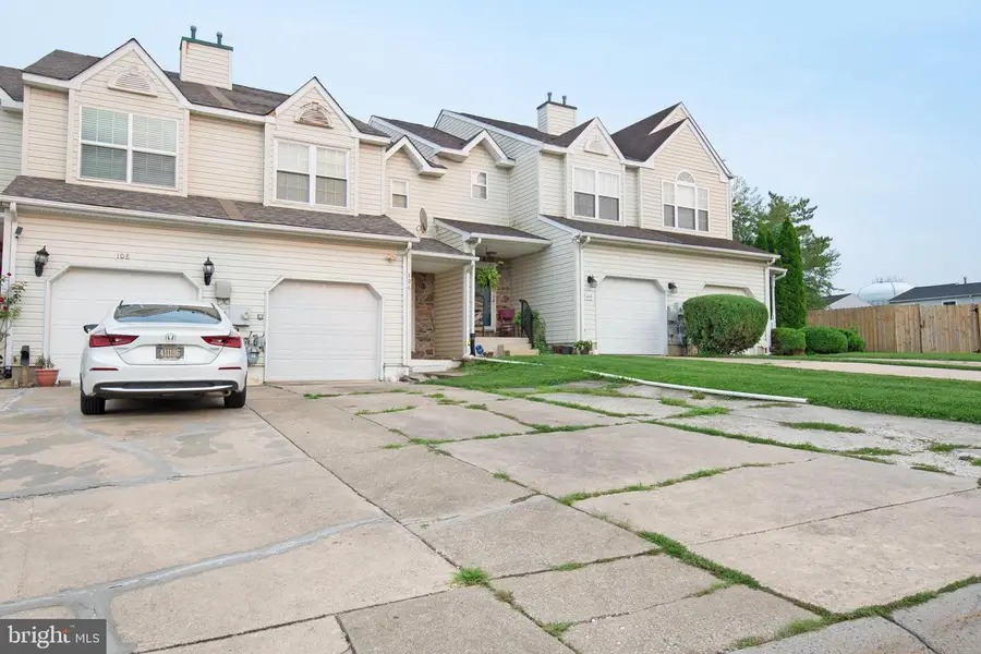 106 Newton Dr, Bear, DE 19701 - #2