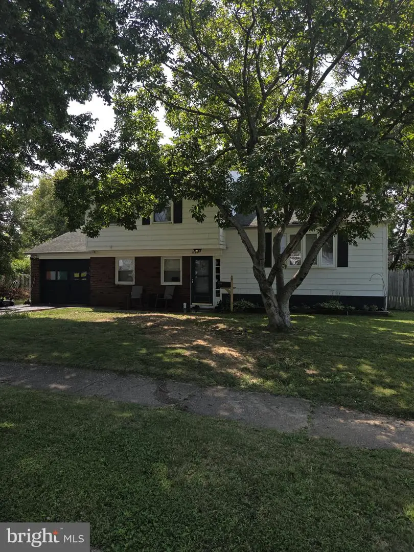 1305 Yellowstone Dr, Newark, DE 19713 - #1