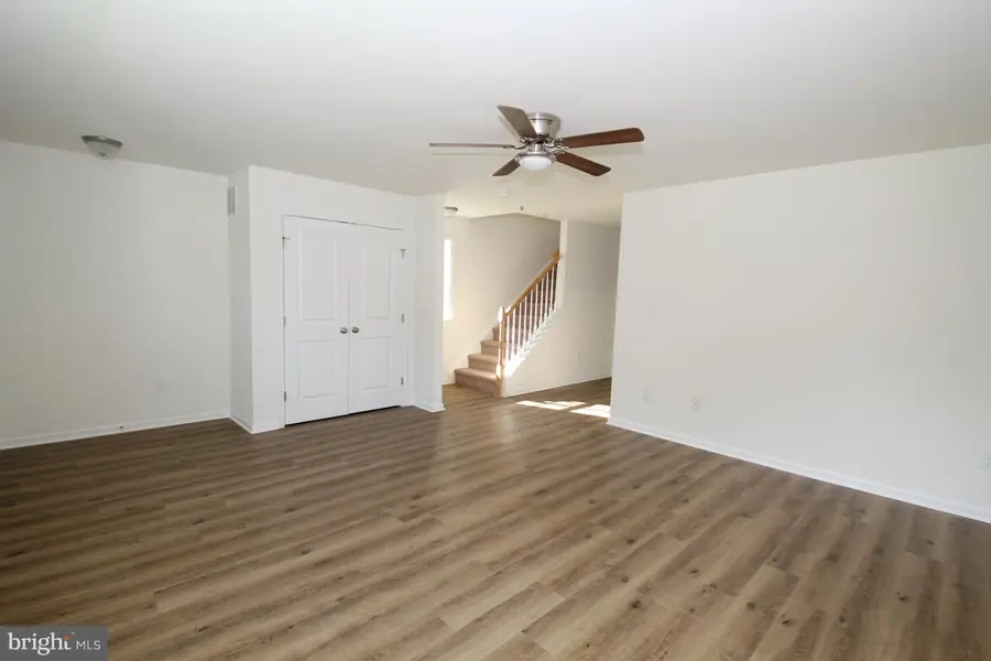 3 Buttonwood Ave, New Castle, DE 19720 - #3