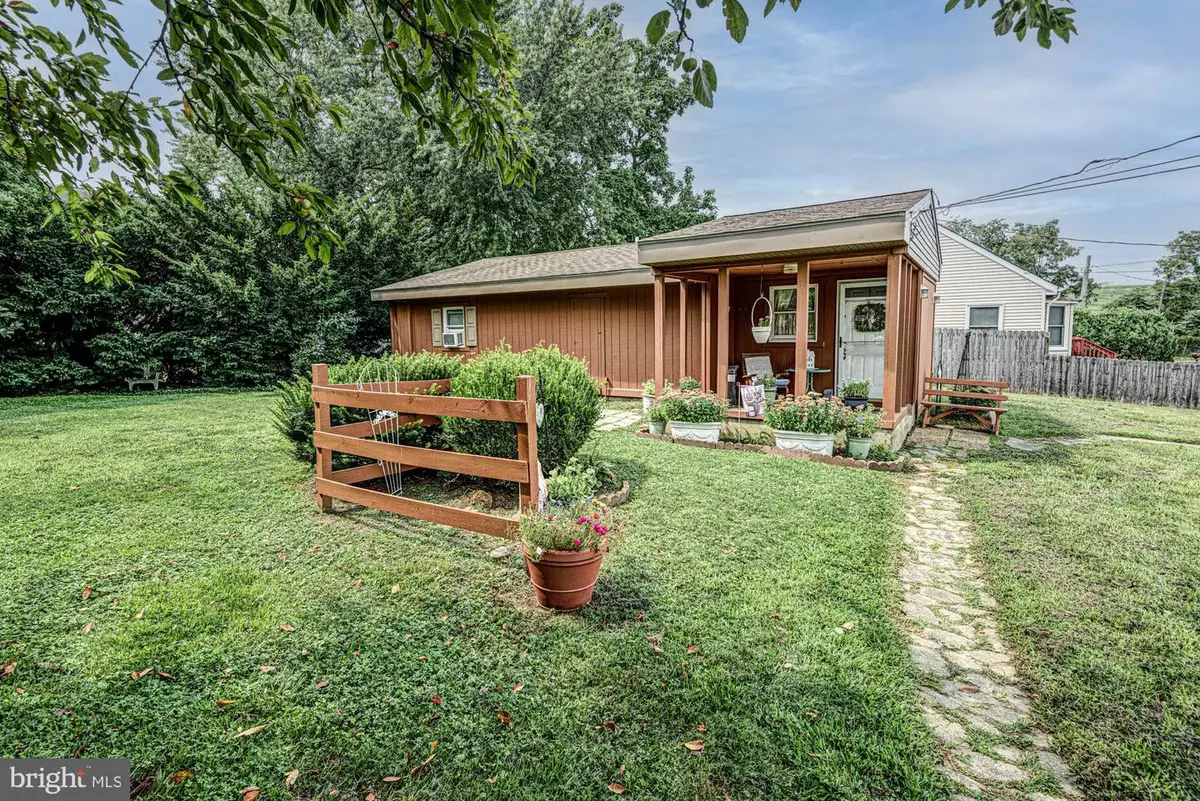 19 Altoona Ave, New Castle, DE 19720 - #1